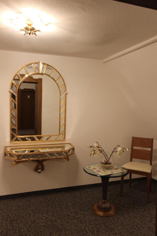 Hotel Gasthof Roessle Зенден Екстериор снимка